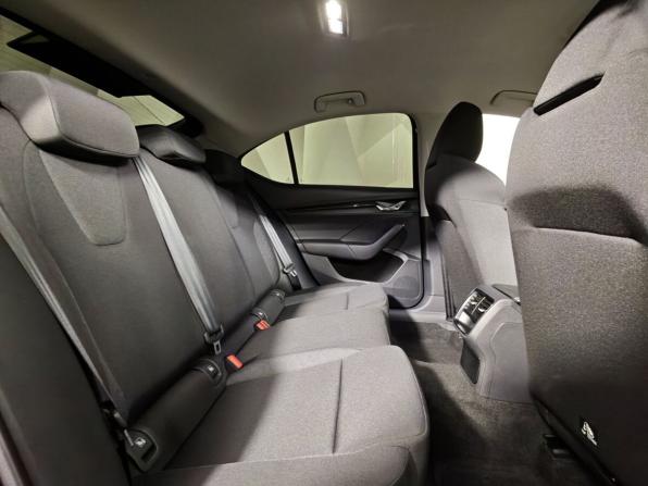 Skoda Octavia IV (A8) с пробегом 2022 года, цена 2 693 000 рублей, 45378 км, лифтбек, Автокод Объявления