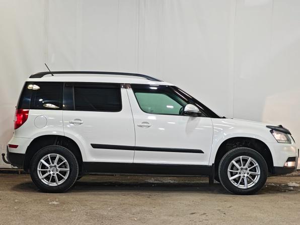 Skoda Yeti I Рестайлинг с пробегом 2014 года, цена 1 149 000 рублей, 125355 км, внедорожник, Автокод Объявления
