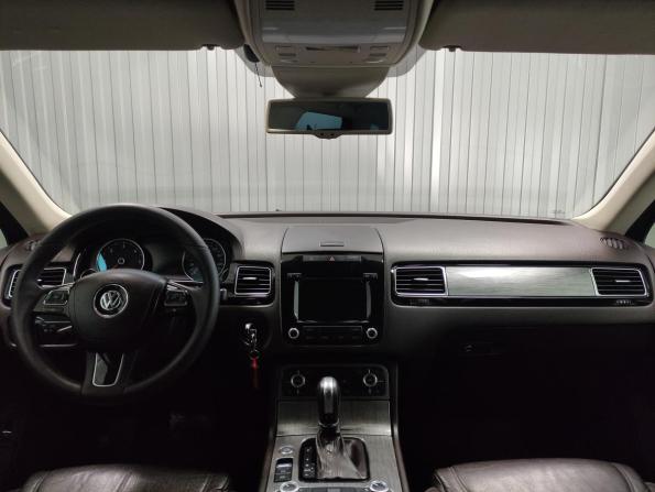 Volkswagen Touareg II Рестайлинг с пробегом 2014 года, цена 2 150 000 рублей, 287500 км, внедорожник, Автокод Объявления