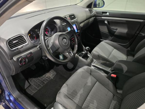 Volkswagen Golf VI с пробегом 2009 года, цена 650 000 рублей, 286001 км, универсал, Автокод Объявления
