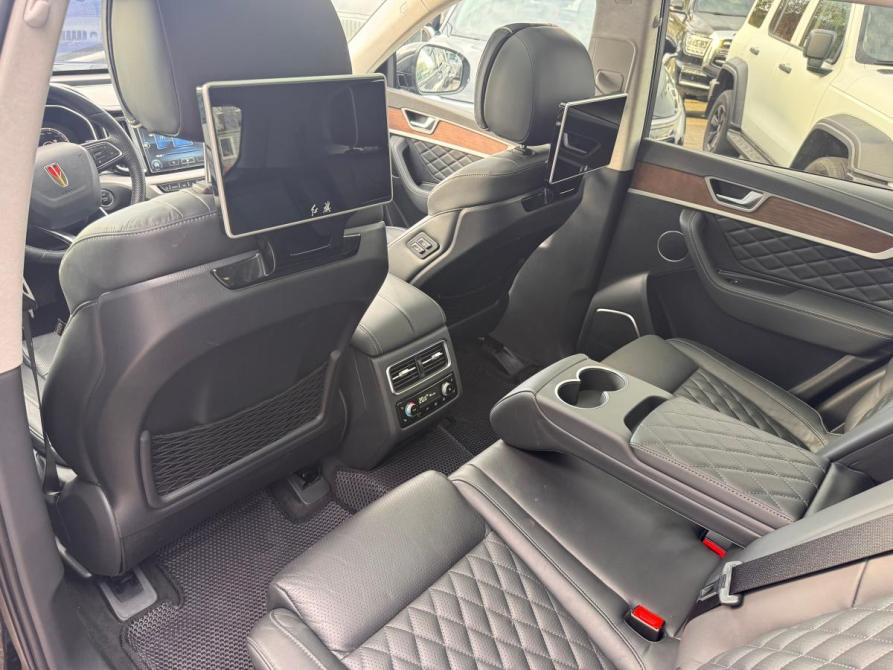 Hongqi HS7 I Санкт-Петербург  - изображение 10