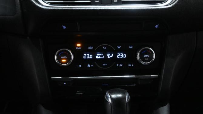 Mazda 6 III (GJ) Рестайлинг с пробегом 2017 года, цена 1 650 000 рублей, 132552 км, седан, Автокод Объявления
