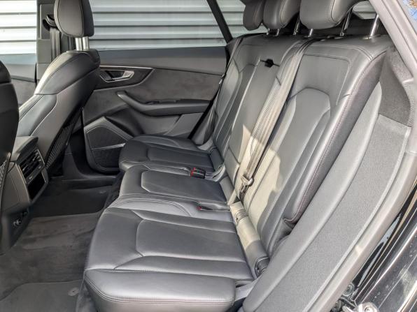 Audi Q8 I (4M) с пробегом 2018 года, цена 4 895 000 рублей, 132010 км, внедорожник, Автокод Объявления