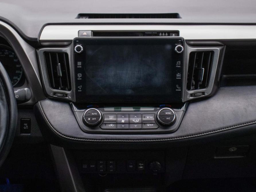 Toyota RAV4 IV (XA40) Рестайлинг Москва  - изображение 15