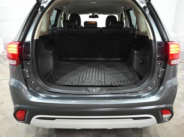 Mitsubishi Outlander III Рестайлинг 3 с пробегом 2019 года, цена 2 280 000 рублей, 147186 км, внедорожник, Автокод Объявления
