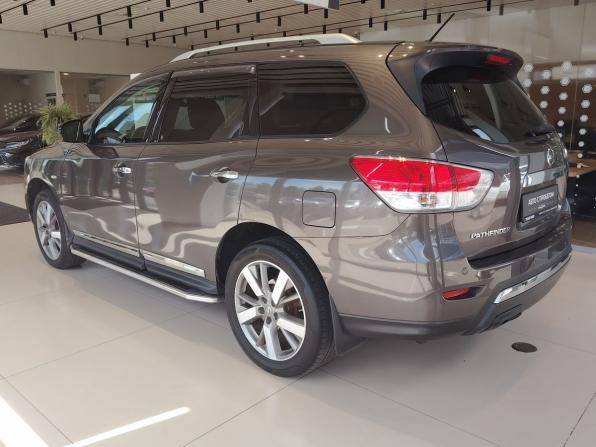 Nissan Pathfinder IV с пробегом 2015 года, цена 1 720 000 рублей, 152333 км, внедорожник, Автокод Объявления
