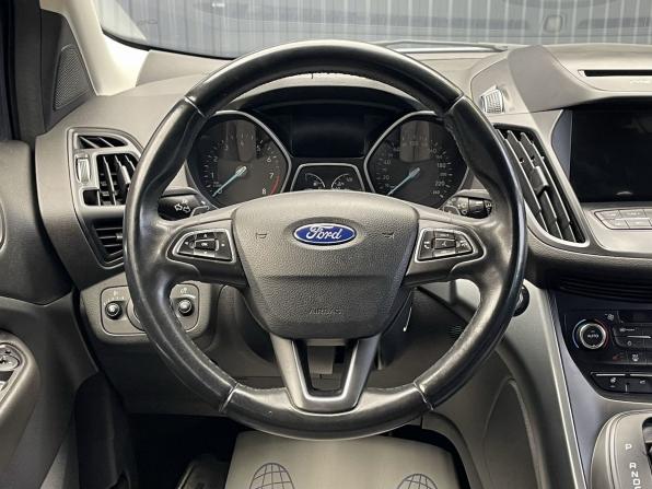 Ford Kuga II Рестайлинг с пробегом 2016 года, цена 1 577 000 рублей, 142324 км, внедорожник, Автокод Объявления
