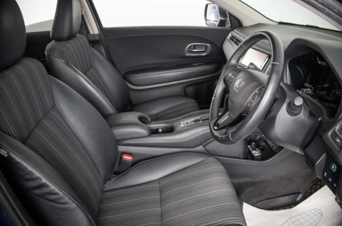 Honda Vezel I с пробегом 2014 года, цена 1 499 000 рублей, 148523 км, внедорожник, Автокод Объявления