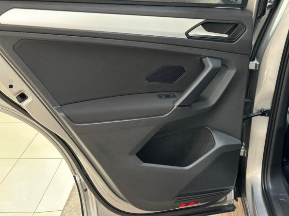 Volkswagen Tiguan II с пробегом 2019 года, цена 2 600 000 рублей, 110800 км, внедорожник, Автокод Объявления