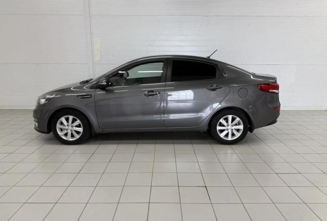 Kia Rio III Рестайлинг с пробегом 2016 года, цена 1 090 000 рублей, 85807 км, седан, Автокод Объявления