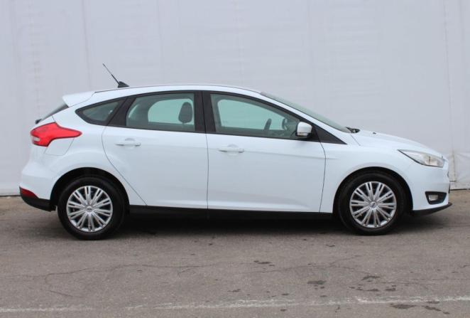 Ford Focus III Рестайлинг с пробегом 2017 года, цена 1 130 000 рублей, 145856 км, хэтчбек, Автокод Объявления
