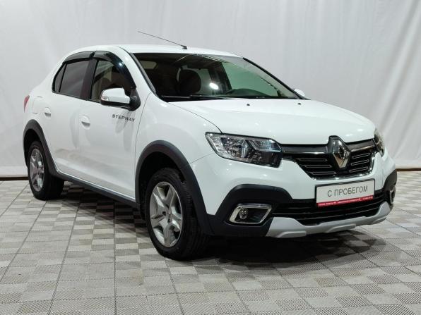 Renault Logan II Рестайлинг с пробегом 2021 года, цена 990 000 рублей, 59850 км, седан, Автокод Объявления