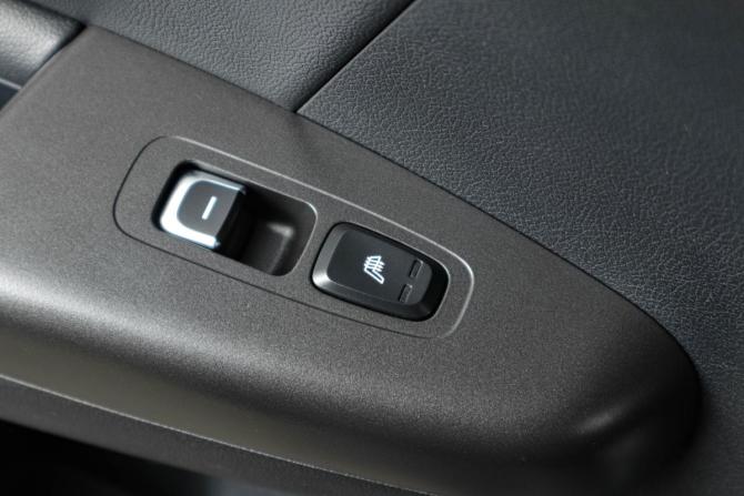 Kia Sportage IV Рестайлинг с пробегом 2019 года, цена 2 259 000 рублей, 110000 км, внедорожник, Автокод Объявления