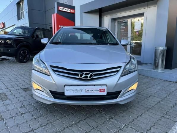 Hyundai Solaris I Рестайлинг с пробегом 2016 года, цена 892 000 рублей, 129200 км, седан, Автокод Объявления