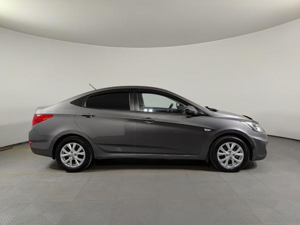 Hyundai Solaris I с пробегом 2011 года, цена 655 000 рублей, 155161 км, седан, Автокод Объявления