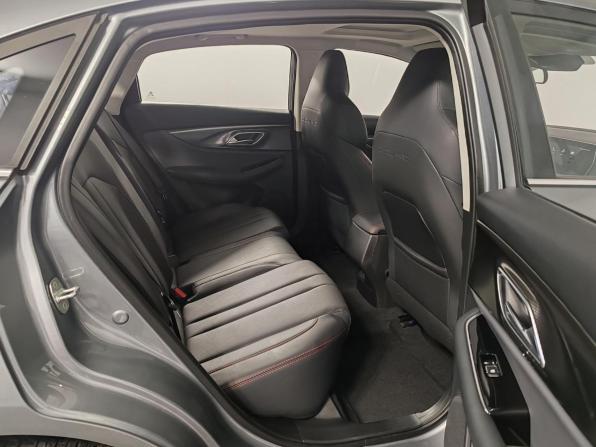 BAIC U5 Plus с пробегом 2023 года, цена 1 235 000 рублей, 14926 км, седан, Автокод Объявления
