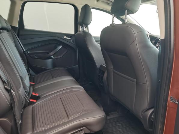 Ford Kuga II Рестайлинг с пробегом 2018 года, цена 1 670 000 рублей, 150877 км, внедорожник, Автокод Объявления