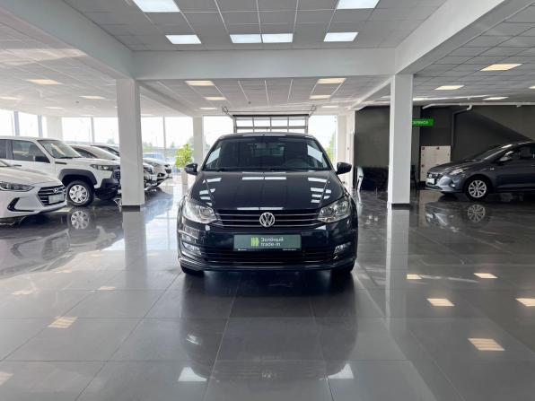 Volkswagen Polo V Рестайлинг с пробегом 2018 года, цена 1 345 000 рублей, 110742 км, седан, Автокод Объявления