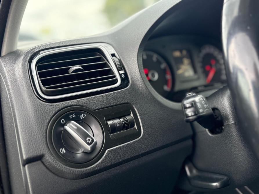 Volkswagen Polo V Рестайлинг Набережные Челны  - изображение 15