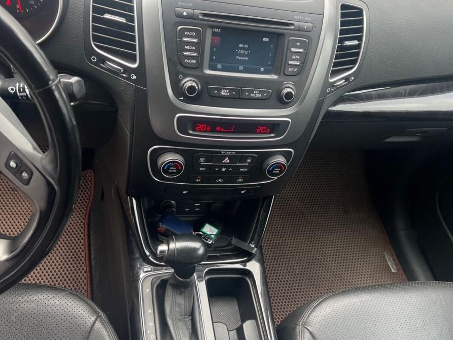 Kia Sorento II Рестайлинг Санкт-Петербург  - изображение 12