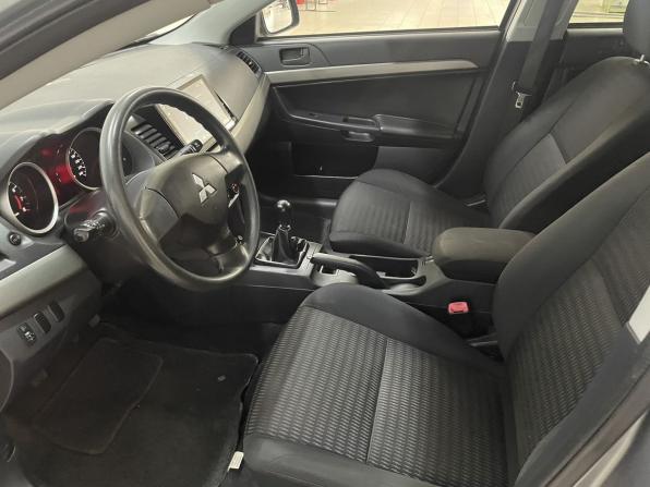 Mitsubishi Lancer X Рестайлинг с пробегом 2011 года, цена 689 000 рублей, 151366 км, седан, Автокод Объявления