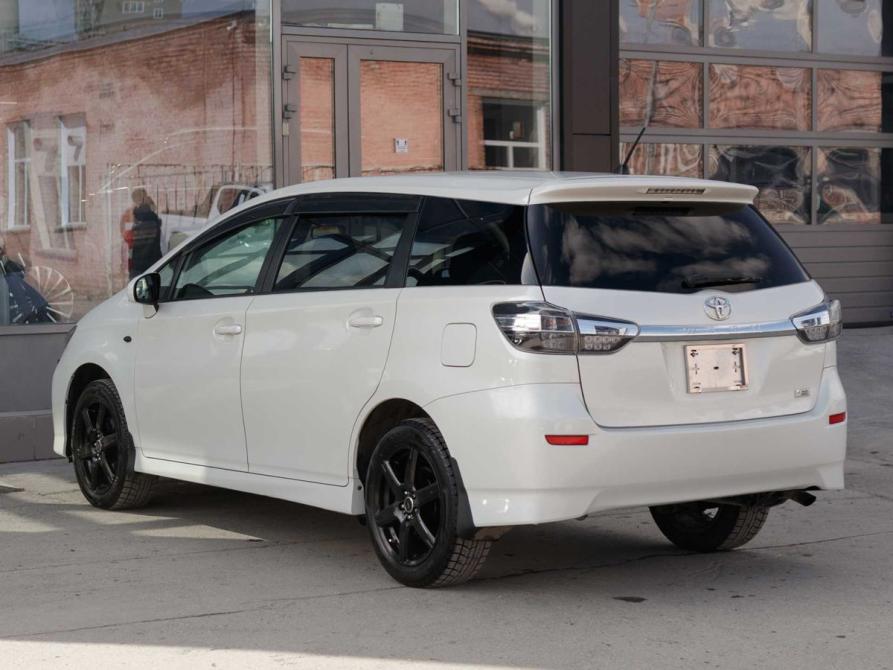 Toyota Wish II Рестайлинг Новосибирск  - изображение 7