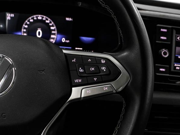 Volkswagen Taos I с пробегом 2021 года, цена 2 189 000 рублей, 99065 км, внедорожник, Автокод Объявления