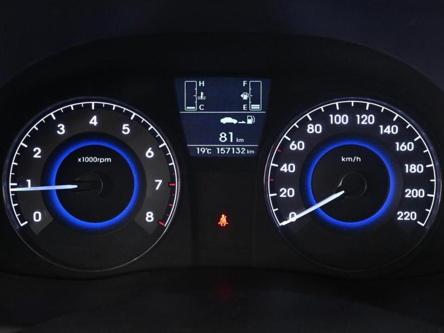 Hyundai Solaris I Рестайлинг Ростов-на-Дону  - изображение 15
