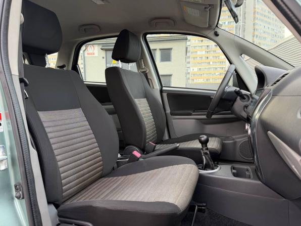 Suzuki SX4 I (Classic) Рестайлинг с пробегом 2013 года, цена 650 000 рублей, 212000 км, хэтчбек, Автокод Объявления