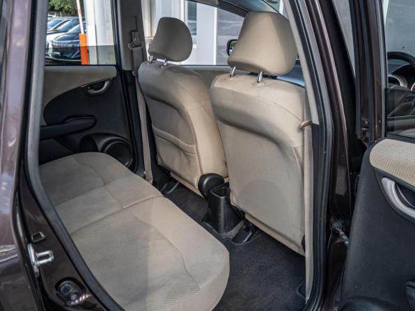 Honda Fit II с пробегом 2011 года, цена 800 000 рублей, 159069 км, хэтчбек, Автокод Объявления