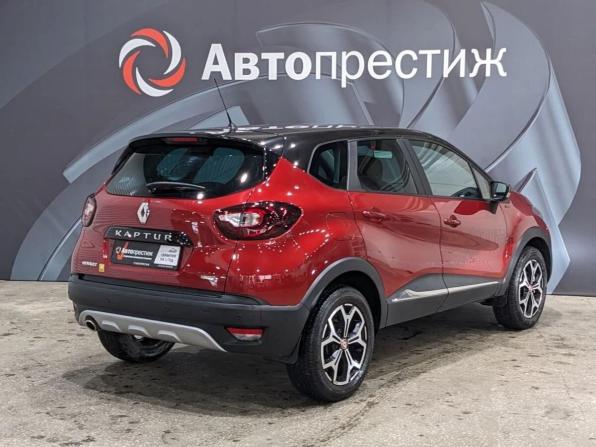 Renault Kaptur I с пробегом 2019 года, цена 1 599 000 рублей, 102341 км, внедорожник, Автокод Объявления