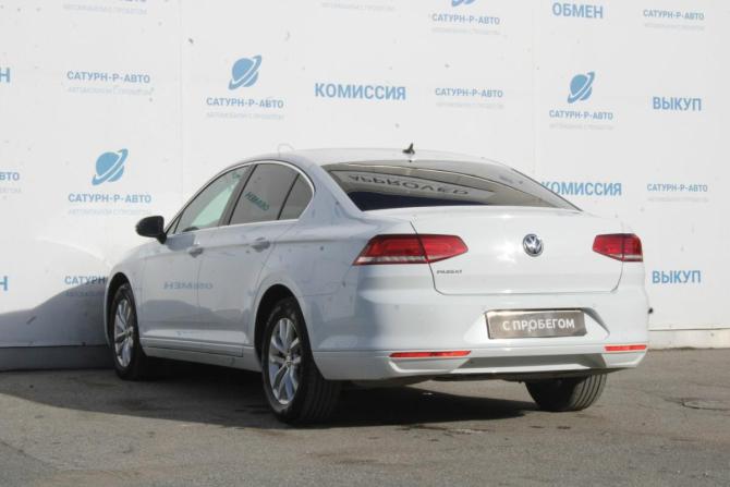 Volkswagen Passat B8 с пробегом 2018 года, цена 1 590 000 рублей, 195000 км, седан, Автокод Объявления