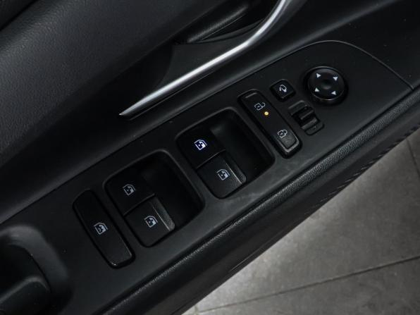 Hyundai Elantra VII (CN7) Рестайлинг с пробегом 2023 года, цена 1 999 000 рублей, 66021 км, седан, Автокод Объявления