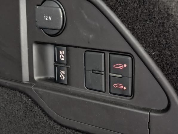 Volkswagen Touareg II с пробегом 2013 года, цена 2 497 000 рублей, 172768 км, внедорожник, Автокод Объявления