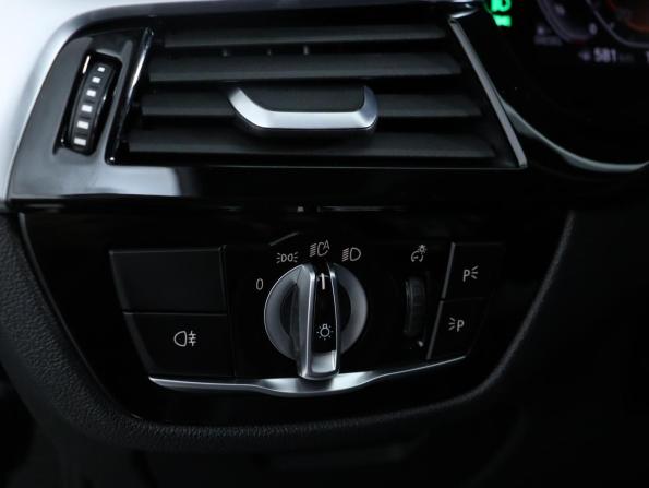 BMW 5 серии VII (G30/G31/G38) Рестайлинг с пробегом 2020 года, цена 4 595 000 рублей, 171000 км, седан, Автокод Объявления