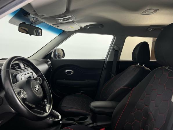 Kia Soul II Рестайлинг с пробегом 2018 года, цена 1 699 000 рублей, 47000 км, хэтчбек, Автокод Объявления