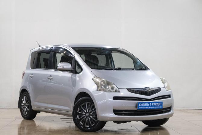 Toyota Ractis I с пробегом 2009 года, цена 699 000 рублей, 133000 км, хэтчбек, Автокод Объявления