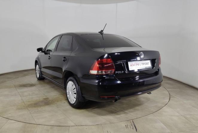 Volkswagen Polo V Рестайлинг с пробегом 2019 года, цена 1 390 000 рублей, 99500 км, седан, Автокод Объявления