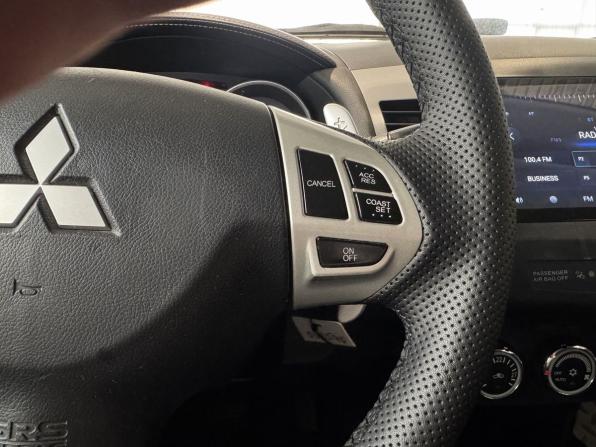 Mitsubishi Outlander II Рестайлинг с пробегом 2009 года, цена 940 000 рублей, 226254 км, внедорожник, Автокод Объявления