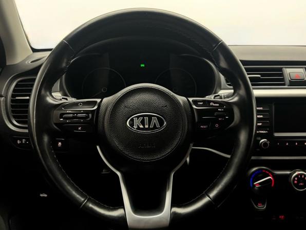 Kia Rio IV с пробегом 2017 года, цена 1 099 000 рублей, 151292 км, седан, Автокод Объявления
