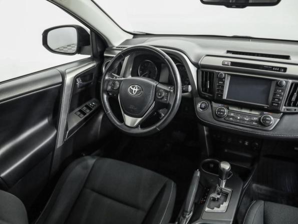 Toyota RAV4 IV (XA40) Рестайлинг с пробегом 2019 года, цена 2 469 000 рублей, 115000 км, внедорожник, Автокод Объявления