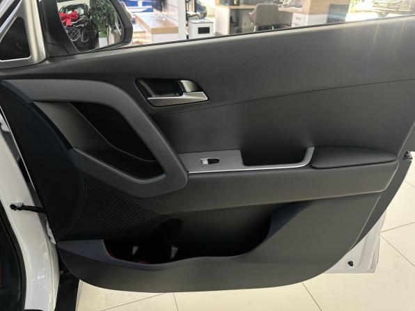 Hyundai Creta I Рестайлинг с пробегом 2021 года, цена 2 150 000 рублей, 87601 км, внедорожник, Автокод Объявления