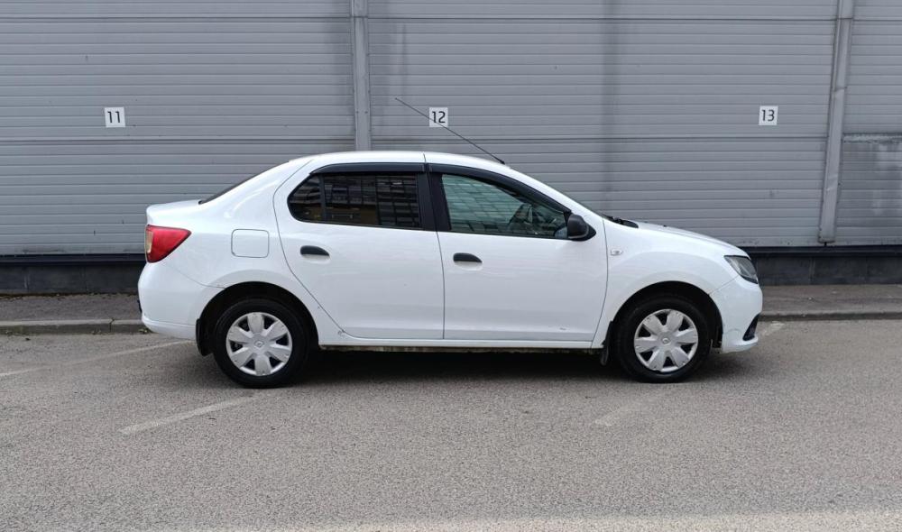Renault Logan II Санкт-Петербург  - изображение 4