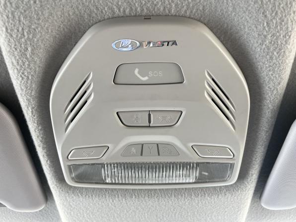 Lada (ВАЗ) Vesta I с пробегом 2018 года, цена 925 000 рублей, 72153 км, седан, Автокод Объявления