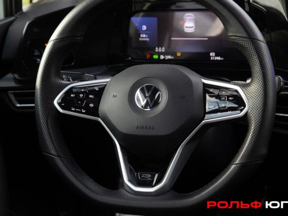 Volkswagen Golf VIII с пробегом 2020 года, цена 2 698 000 рублей, 51396 км, хэтчбек, Автокод Объявления