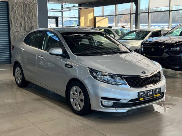 Kia Rio III Рестайлинг с пробегом 2015 года, цена 1 230 000 рублей, 103642 км, седан, Автокод Объявления