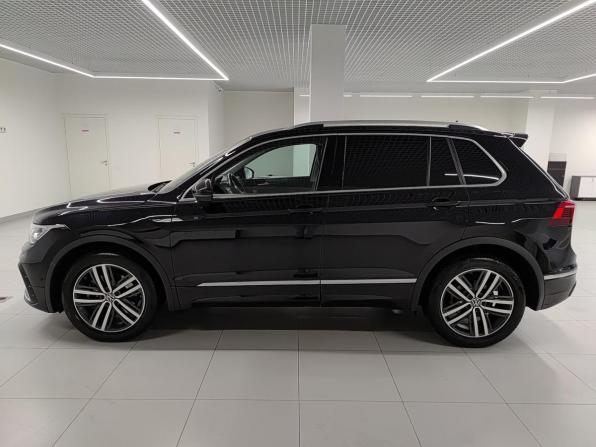Volkswagen Tiguan II Рестайлинг с пробегом 2021 года, цена 4 243 000 рублей, 67635 км, внедорожник, Автокод Объявления