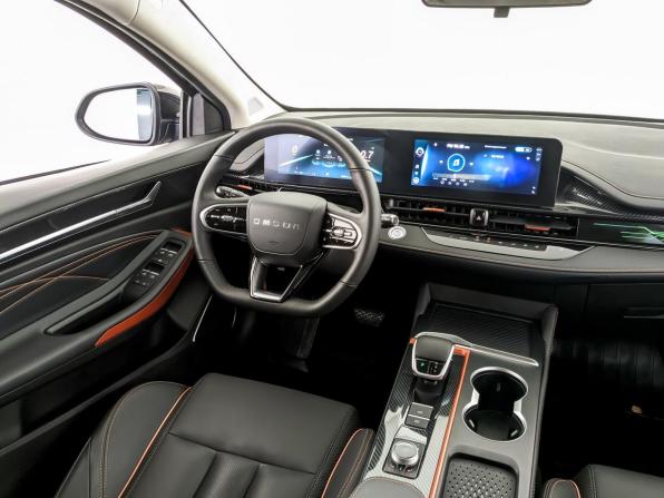 Omoda S5 с пробегом 2024 года, цена 1 725 000 рублей, 14071 км, седан, Автокод Объявления