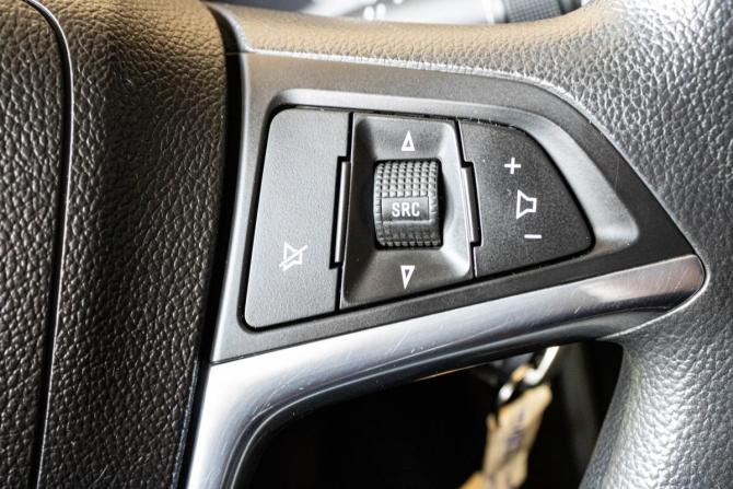 Opel Mokka I с пробегом 2014 года, цена 1 049 000 рублей, 146917 км, внедорожник, Автокод Объявления