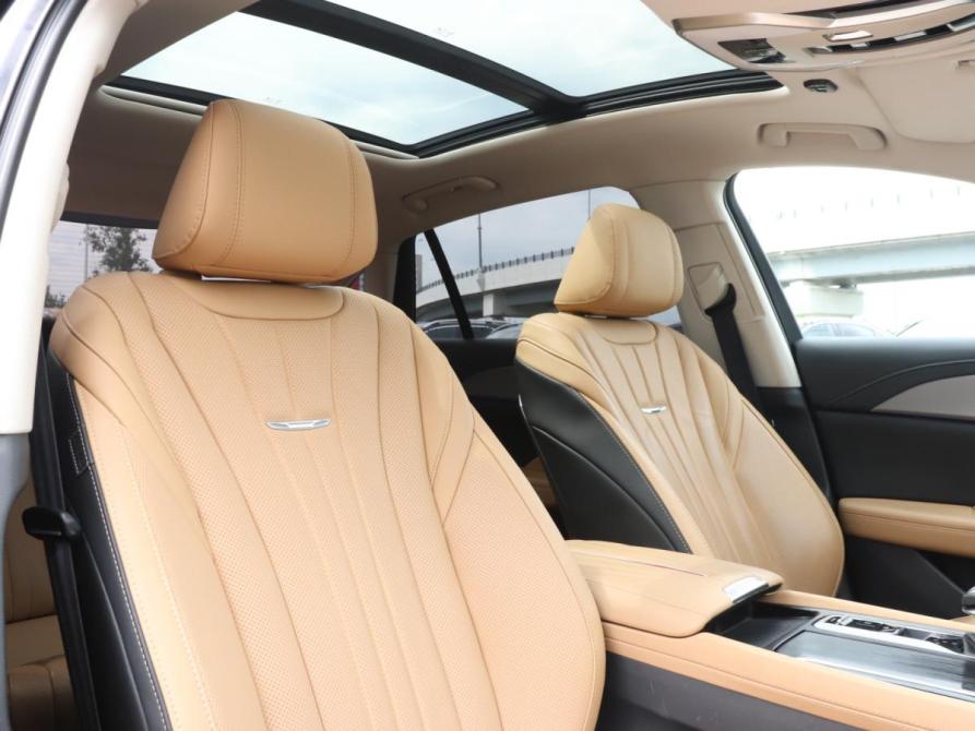 Hongqi H5 II Москва  - изображение 15